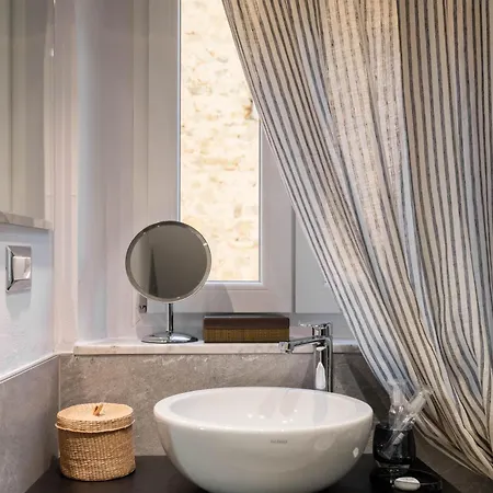 Residenza Farinati - Alto Couette-café 2*