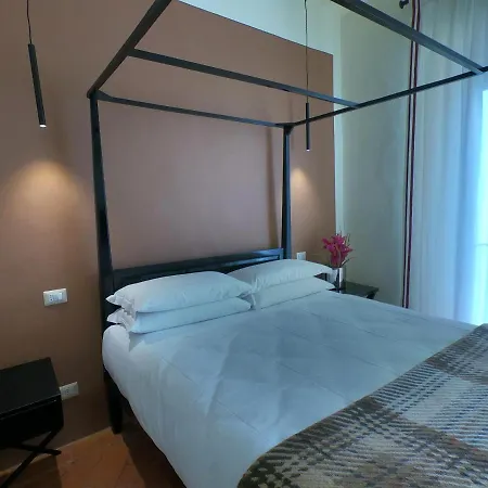 Couette-café Residenza Farinati - Alto 2*